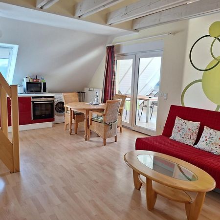 Messeapartment, Messezimmer Sehnde Eksteriør bilde